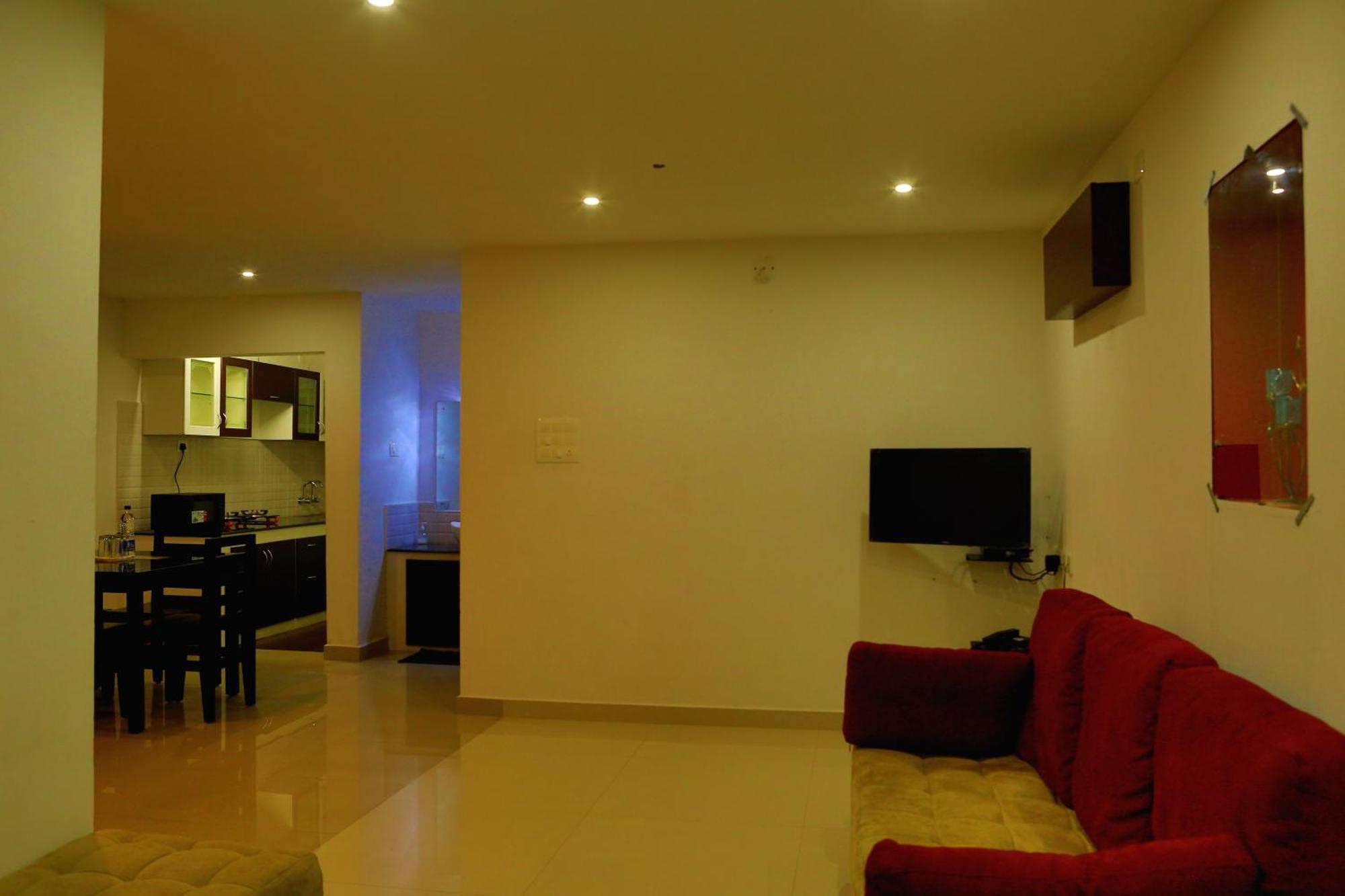 Sara Hotels And Apartments Nedumbassery Pokój zdjęcie