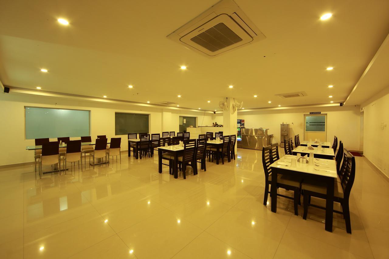 Sara Hotels And Apartments Nedumbassery Zewnętrze zdjęcie